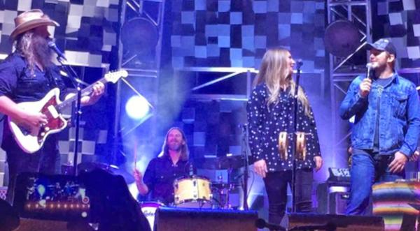 One Of Hollywood's Biggest Stars Joins Chris Stapleton On Stage For Epic 'Tennessee Whiskey' Duet