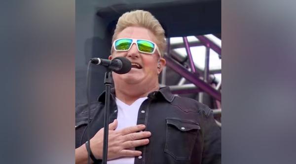 Gary LeVox Delivers Passionate Performance Of National Anthem At Bristol Motor Speedway