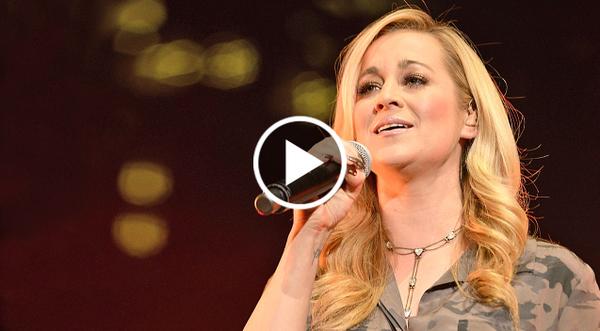 Kellie Pickler Debuts Tear-Jerking New Song Inspired By Her Late Grandmother