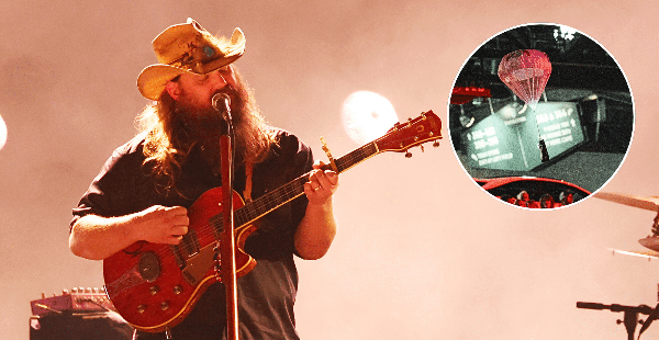 Chris Stapleton Concertgoers Surprised With Hot Dogs Falling From The Sky