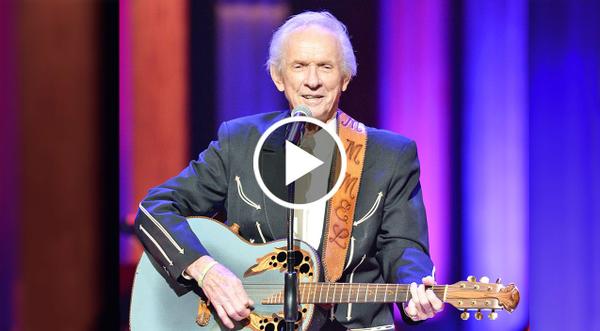 Mel Tillis Bleeds Country At The Grand Ole Opry With 'Coca-Cola Cowboy'
