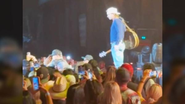 Morgan Wallen Stops Mid-Song To Kick Out Fighting Fans