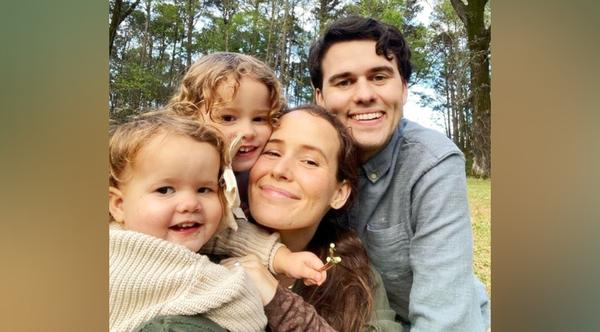 “Duck Dynasty” Stars John Luke & Mary Kate Robertson Share Pregnancy News