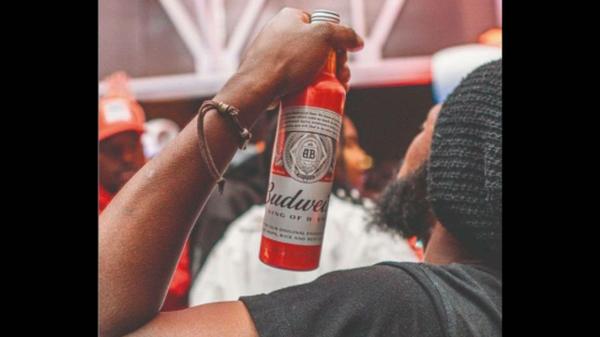 For The First Time In 37 Years, Budweiser Won’t Air Any Super Bowl Commercials