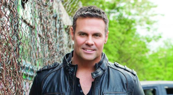 Remembering Troy Gentry With Many Off-Stage Moments