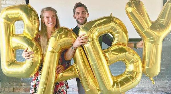 Thomas Rhett And Wife Lauren Welcome A Daughter