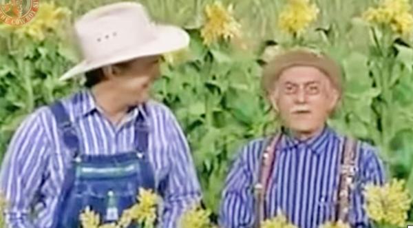 Young Garth Brooks Laughs Through “Hee Haw” Sketch