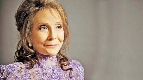 Loretta Lynn Makes Career Defining Announcement