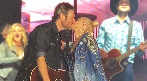 Gwen Stefani's Steamy Kiss Interrupts Blake Shelton’s Show