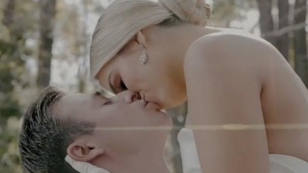 Sadie Robertson Shares Sneak Peek Of Wedding Video