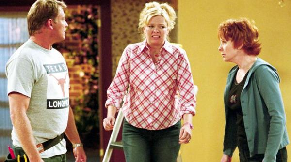 5 Things You Never Knew About Hit TV Show 'Reba'