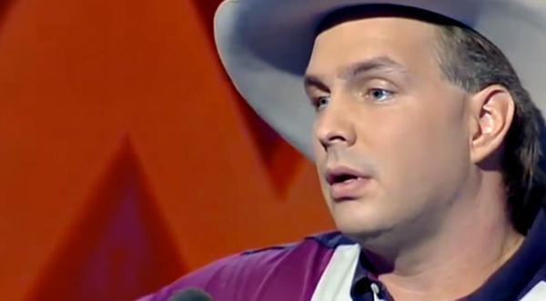 Garth Brooks Sings 'If Tomorrow Never Comes' In Honor Of His Baby Girl