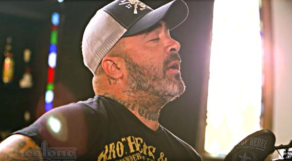 Aaron Lewis Pleads To Reconcile After Battling Demons In 'Lost & Lonely'