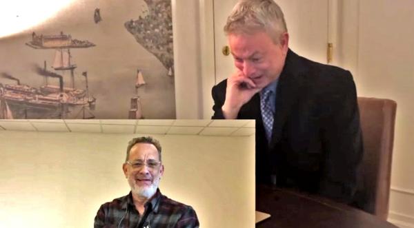 Gary Sinise Blindsided By Emotional “Thank You” From Tom Hanks, Others