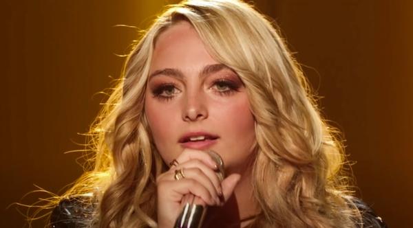 Country “Idol” Star HunterGirl Performs Miranda Lambert’s Emotional Song