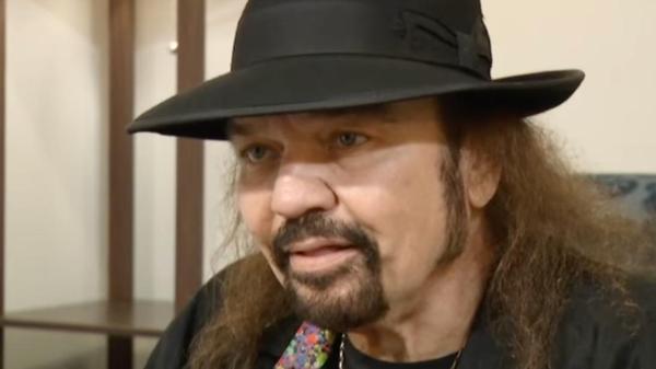 Lynyrd Skynyrd Founding Guitarist Gary Rossington Has Died