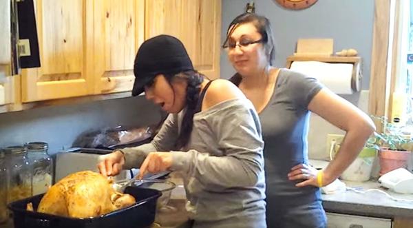 Mom Stages Thanksgiving 'Pregnant Turkey' Prank Without Fail