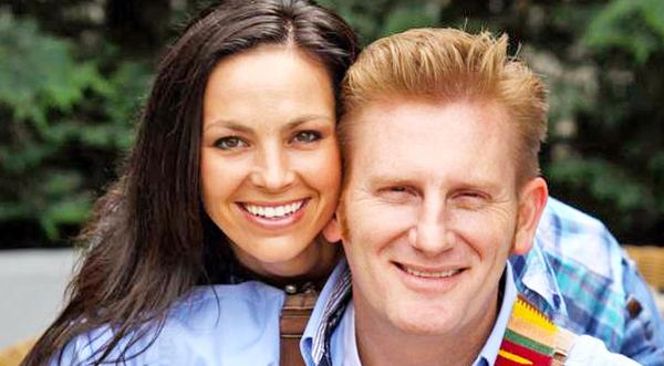 Joey + Rory Share Photo Of An Uplifting Moment In Hospice Care