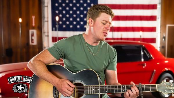 Adam Sanders Performs New Single 'Mighta Just Met Her' 