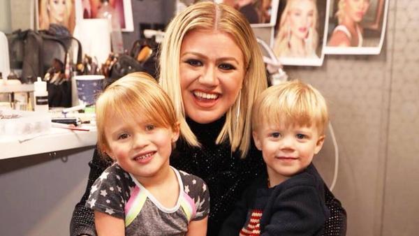 Kelly Clarkson, Brandon Blackstock And Their Kids Spent Summer Together In Montana