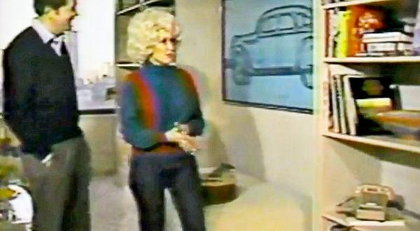 Rare: Inside Dolly Parton’s Lavish 1980s New York Penthouse