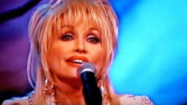 Dolly Parton Crushes Rock Anthem “Stairway To Heaven”