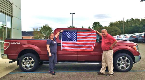 Car Dealer Gives Free Gun, Bible, & Flag With Every Sale