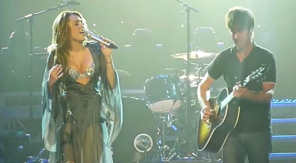 Miley Cyrus' Heart-Stopping 'Landslide' Cover Left Thousands Begging For More