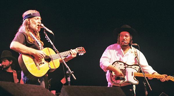 Otis Redding Died 3 Days After Recording 'Dock Of The Bay' - Willie & Waylon Covered It 15 Years Later