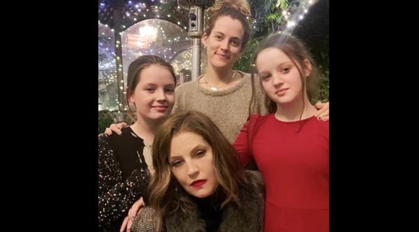 Lisa Marie Presley’s Twin Daughters Make Rare Public Appearance At “Elvis” Movie Premiere