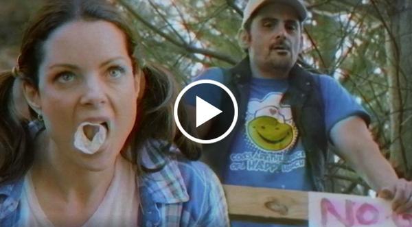 Brad Paisley’s Wife Has Fans Laughing in His Hysterical New Music Video