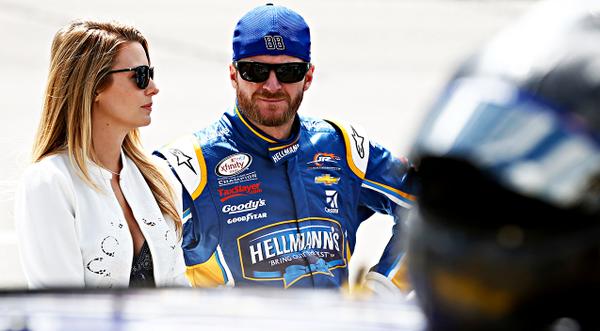 Amy Earnhardt Refuses To Settle Down Over Baby Isla