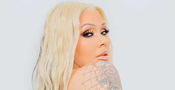 Bunnie Xo Unveils Title & Cover Of Upcoming Memoir