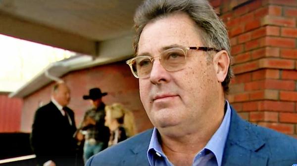 Vince Gill Speaks Out After Death Of 'Great Friend' Mel Tillis