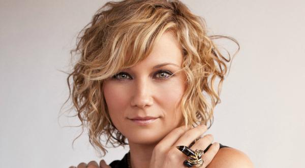 Horrible Accident Sends Country Star To Hospital