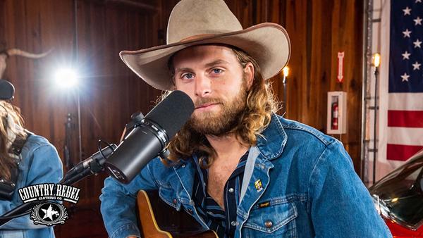 Justin Jeansonne Performs Original Song "Honky Tonk Heaven"