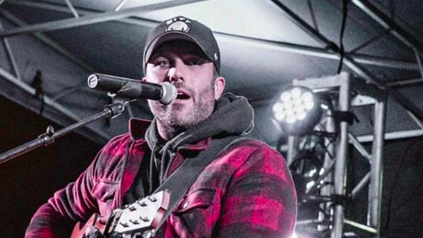 Country Singer Finds Dead Body On New Year's Eve