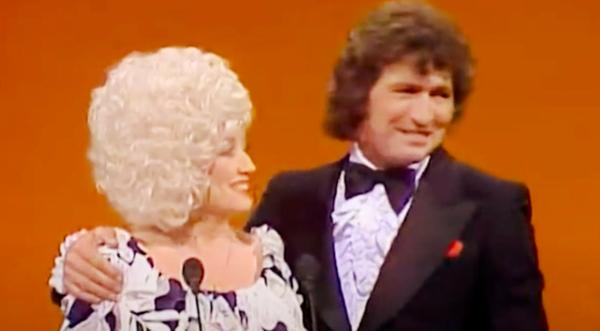 Dolly Parton Mourns Death Of Former Duet Partner Mac Davis