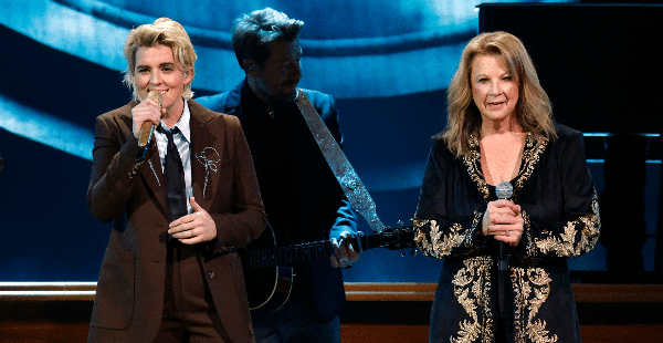 Brandi Carlile & Patty Loveless Honor Vince Gill With A Breathtaking Performance Of “When I Call Your Name”