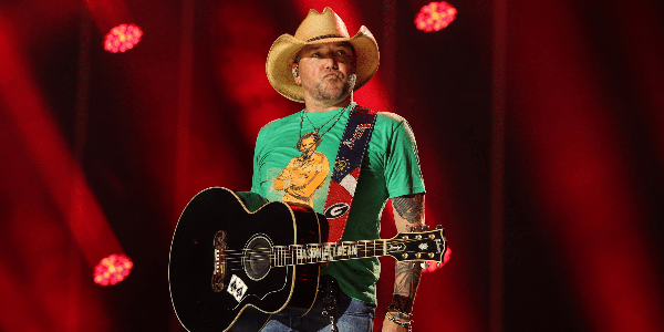Jason Aldean Defends Controversial Song: “I’m Not Saying Anything That’s Not True”