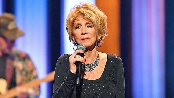 Country Legend Jeannie Seely Pleads For Prayers