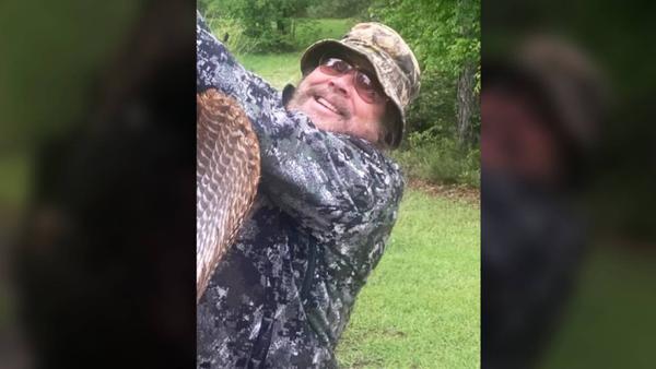 Hank Williams Jr. Shows Off His Easter Day Hunt