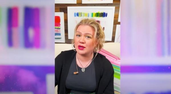 Kelly Clarkson FINALLY Shares Details About Her Post-Divorce Album