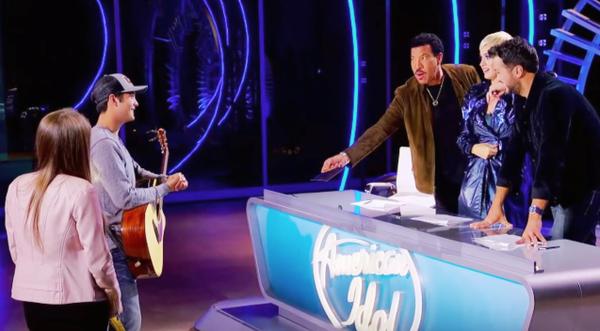 Eliminated 'Idol' Star Returns To Help Friend, Ends Up With Golden Ticket