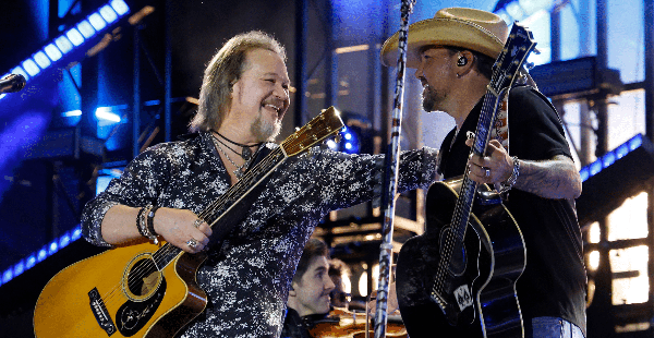 Jason Aldean And Travis Tritt “CMA Fest” Performance