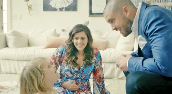 Lady Antebellum's Hillary Scott Reveals She Is Pregnant With Twins In Emotional Video