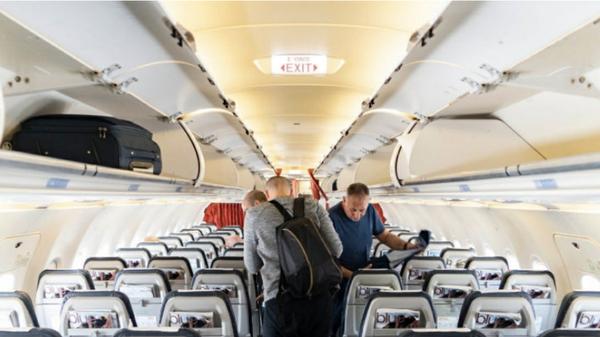 Female Soldier Boards Plane, But Man Doesn’t Allow Her To Take Her Seat
