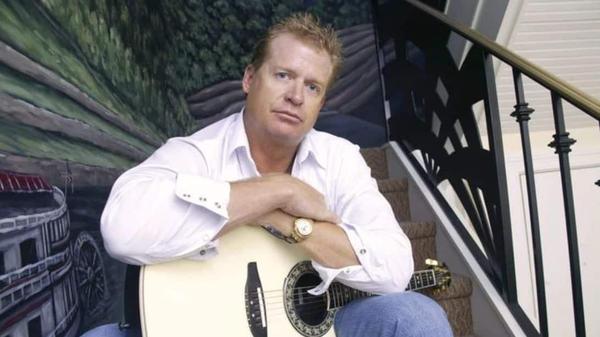 Singer-Songwriter Charlie Robison Has Died At 59