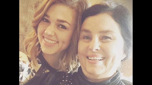 Duck Dynasty's Miss Kay Recovering After Suffering Gruesome Dog Bite Injury To Her Face