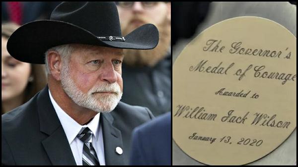 Man Who Shot Texas Church Gunman Awarded Medal of Courage